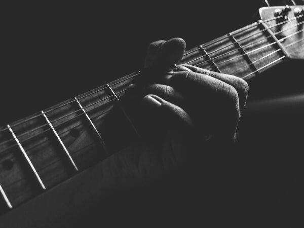 guitar in the dark